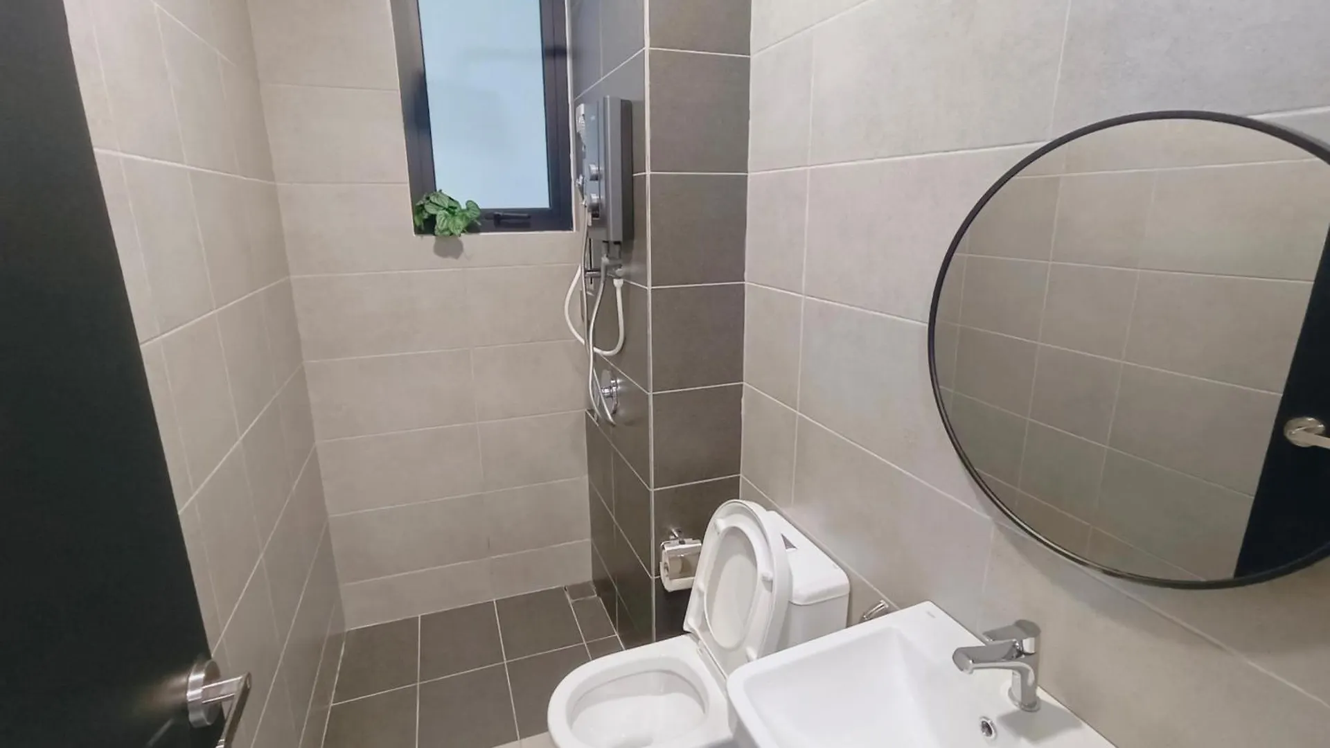 Infinity Pool, Urban Suites, Georgetown, 2 Car Parks By Star Home Джорджтаун