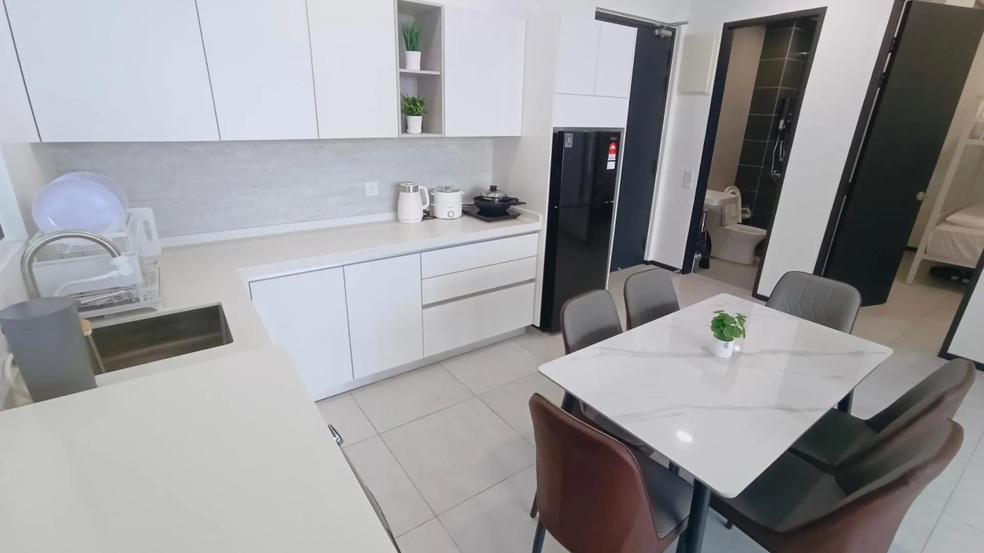 Апартаменты Infinity Pool, Urban Suites, Georgetown, 2 Car Parks By Star Home